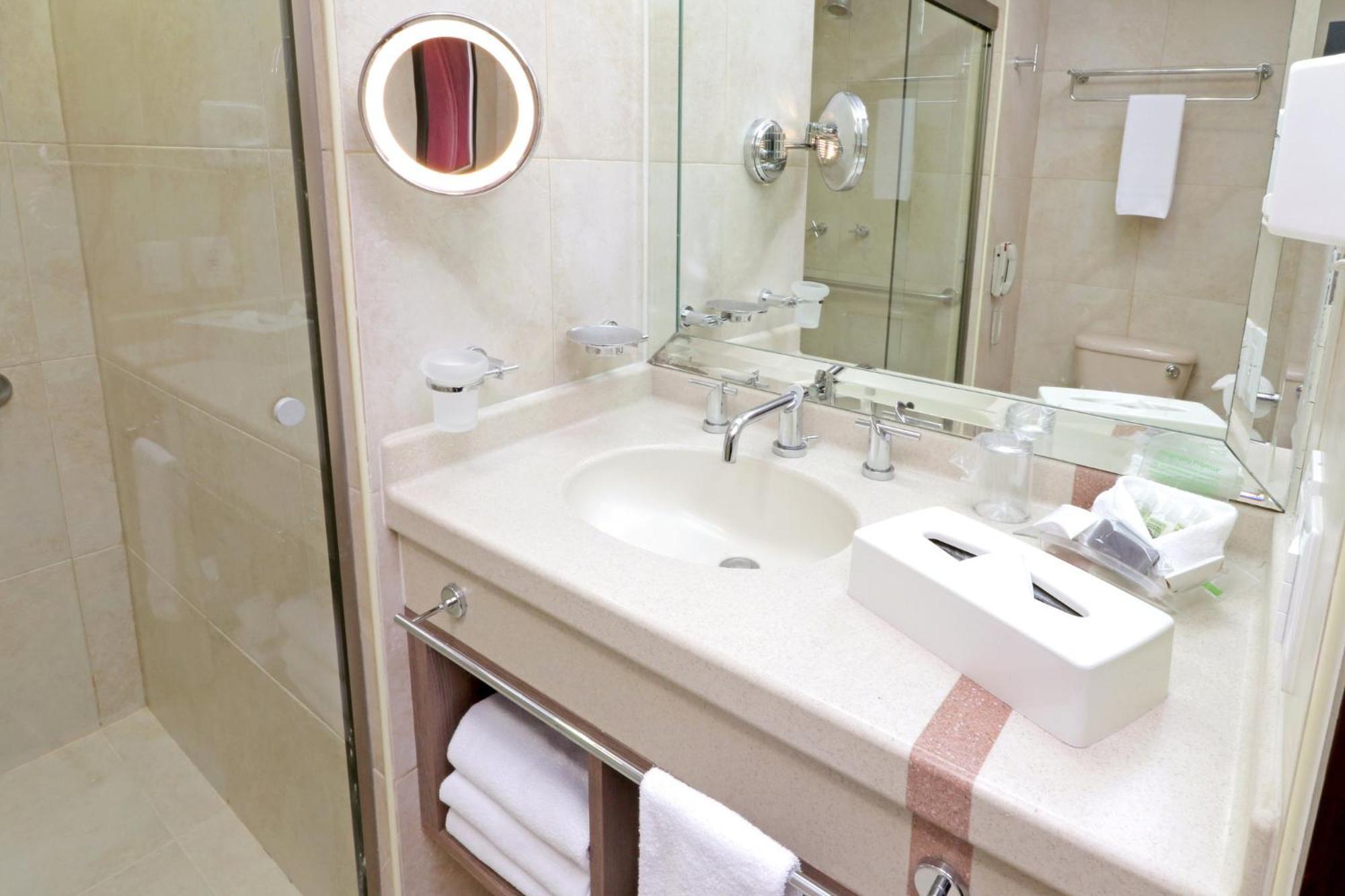 Holiday Inn Hotel & Suites Mexico Medica Sur By Ihg Zewnętrze zdjęcie