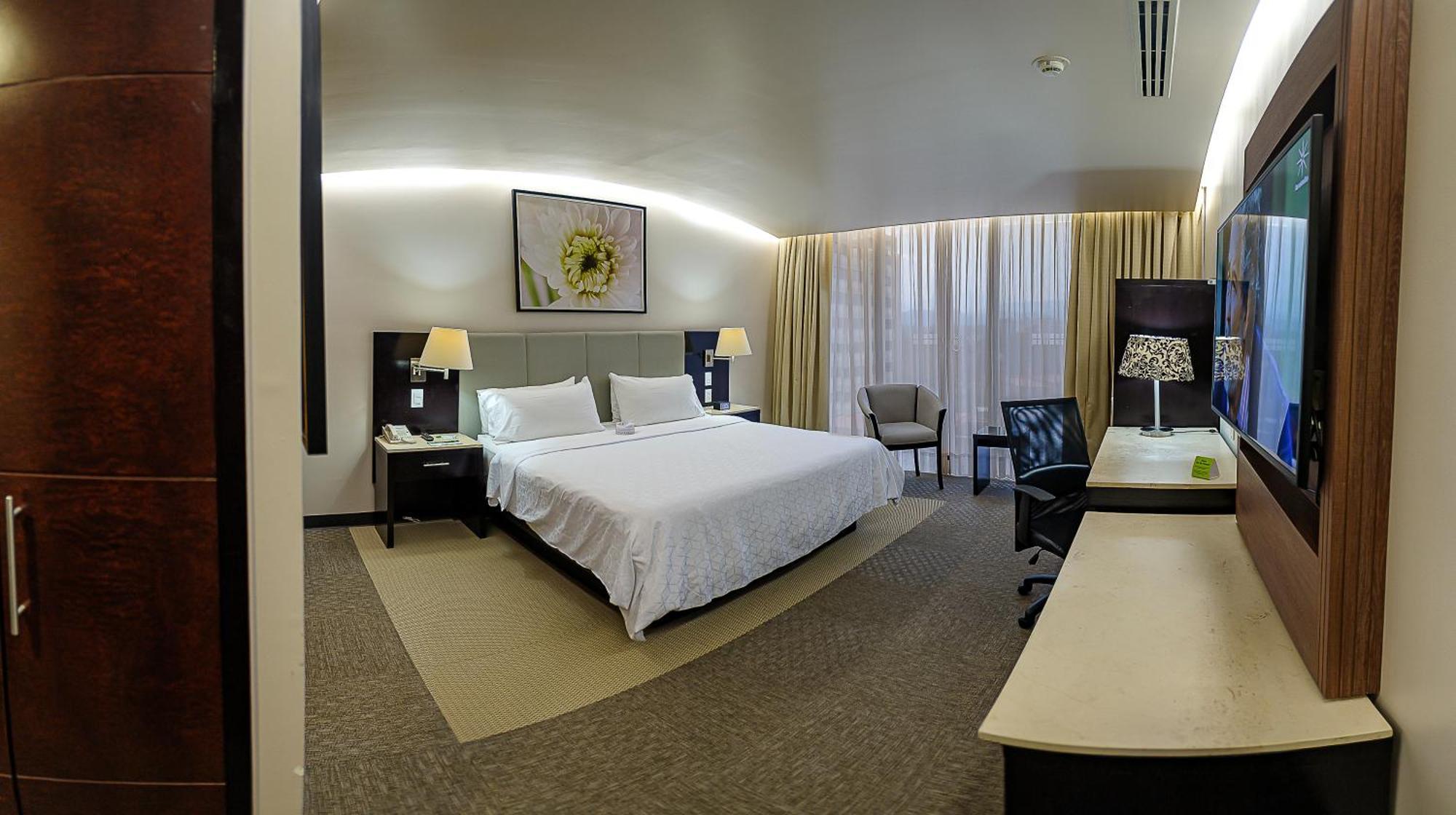 Holiday Inn Hotel & Suites Mexico Medica Sur By Ihg Zewnętrze zdjęcie