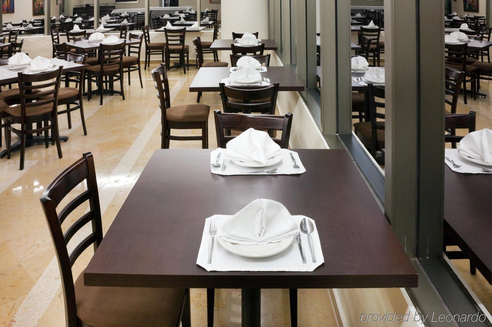 Holiday Inn Hotel & Suites Mexico Medica Sur By Ihg Restauracja zdjęcie