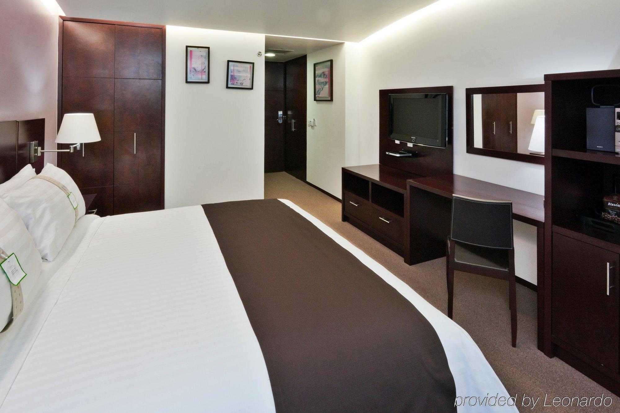 Holiday Inn Hotel & Suites Mexico Medica Sur By Ihg Zewnętrze zdjęcie
