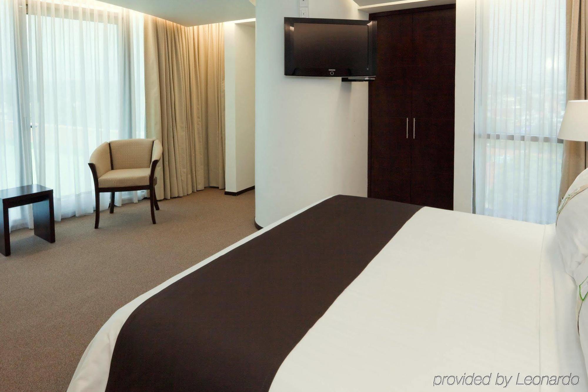 Holiday Inn Hotel & Suites Mexico Medica Sur By Ihg Zewnętrze zdjęcie